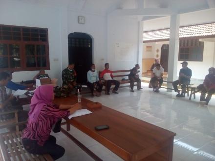 KOORDINASI TIGA PILAR DESA MALASAN BERSAMA PETUGAS KESEHATAN TENTANG COVID-19