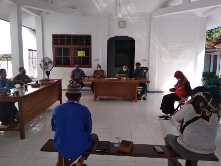 RAPAT KOORDINASI SATGAS COVID-19 DESA MALASAN