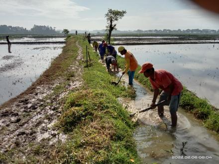 KERJA BAKTI (SUSRUK KALEN) MASYARAKAT DESA MALASAN